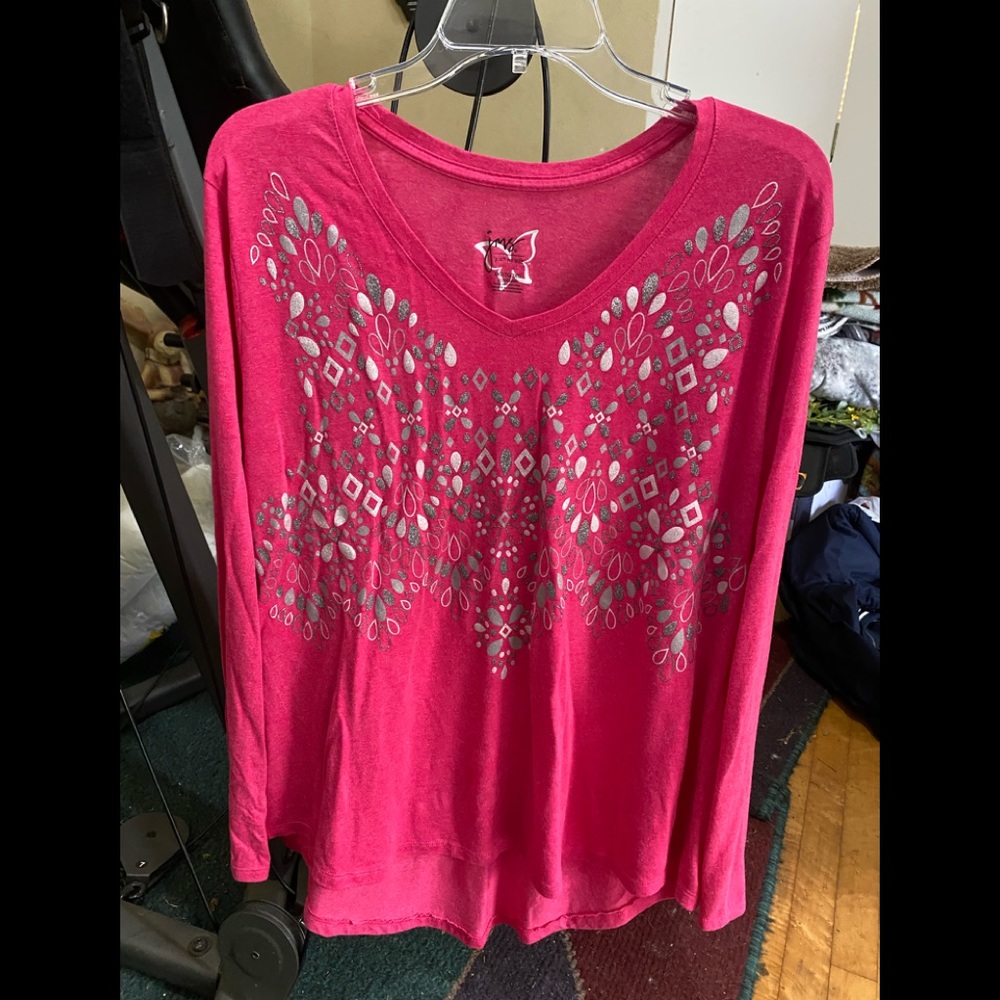 Lon sleeved light weight top